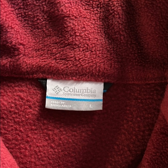 Men’s Columbia Red Fleece Vest - Picture 3 of 4